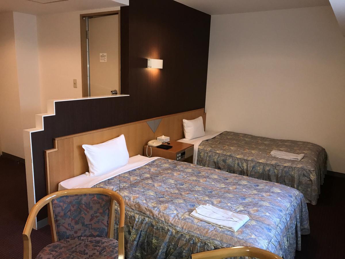 Shin Sayama Hotel Eksteriør billede