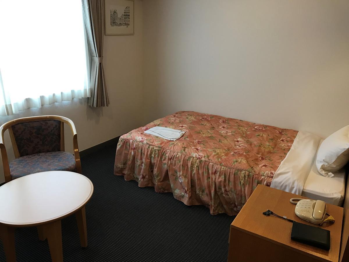 Shin Sayama Hotel Eksteriør billede